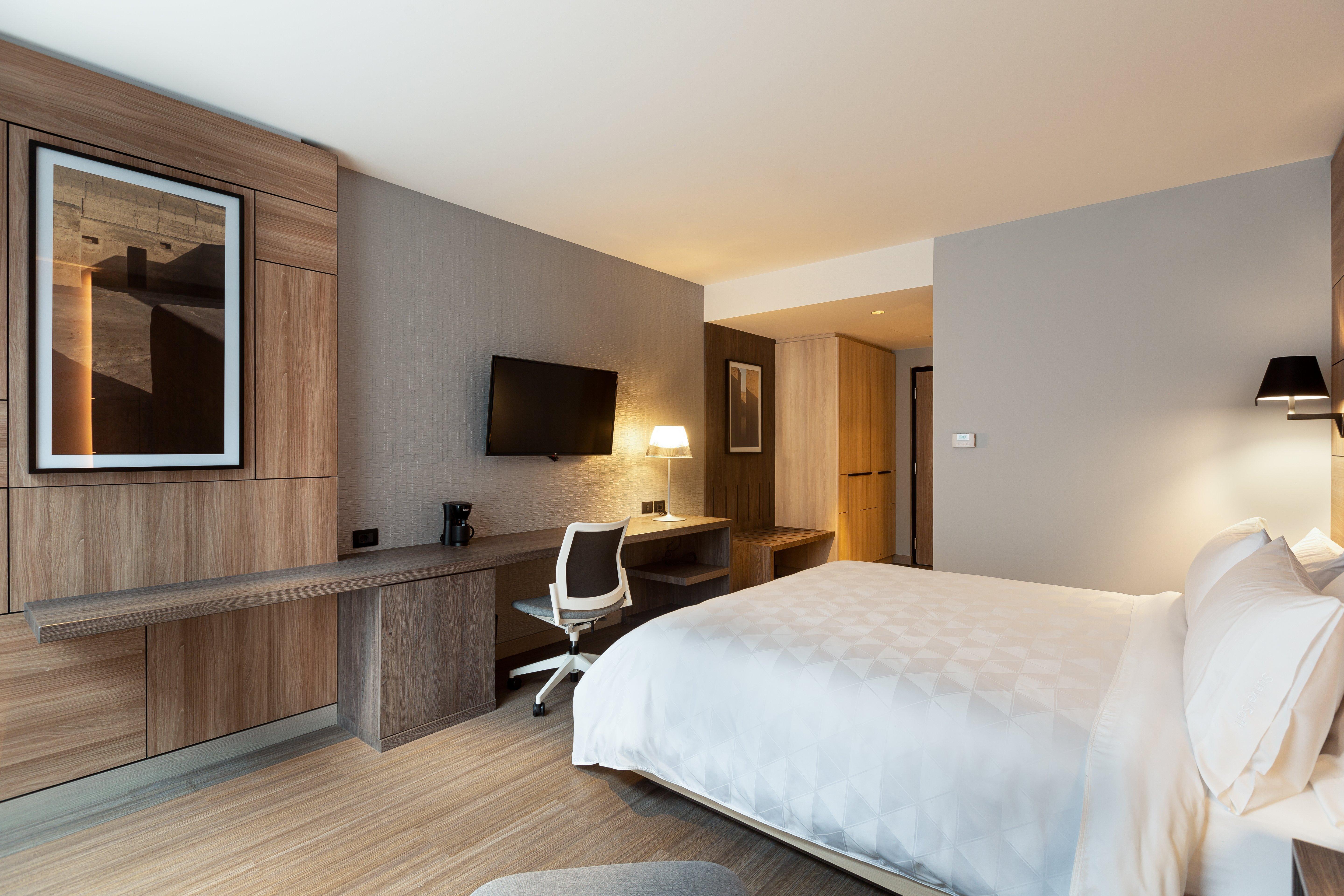 - Miraflores By Ihg Hotel 4*